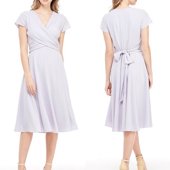 Gal Meets Glam Seraphina Wrap Style Midi Dress - Picture 2 of 7